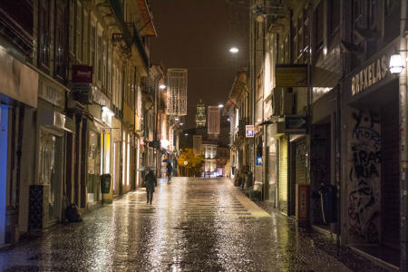 Portugal, Porto. nighttime
