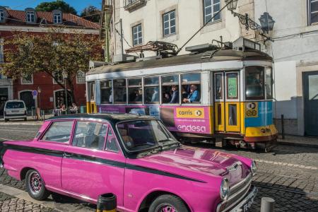 Lisbon, Colorful cars