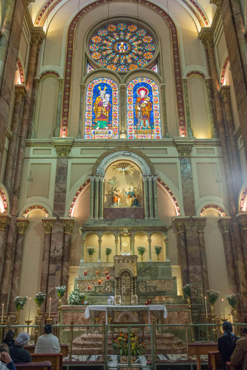 Catholic Mass. Cuenca, Ecuador